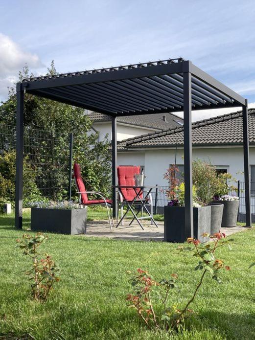 Helle, Grosszuegige Ferienwohnung Fuer 2 - 3 Personen Mit Parkplatz + E-Ladestation In Buchholz, Nordheide Buchholz in der Nordheide Exteriör bild